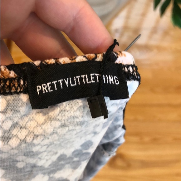 Pretty little thing snake print crop top bandeau - Picture 4 of 4